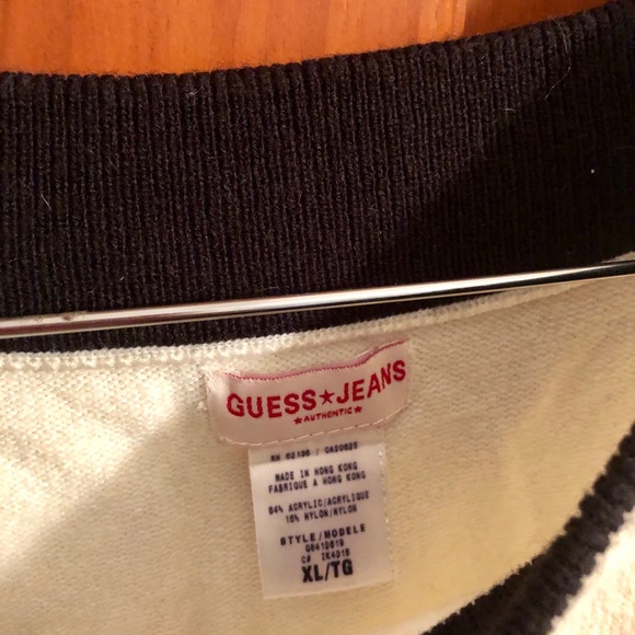 Guess sweater - Picture 2 of 3